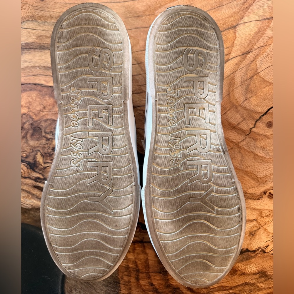 Sperry White Canvas Low-Top Sneakers with Tan Leather Laces - Picture 4 of 4